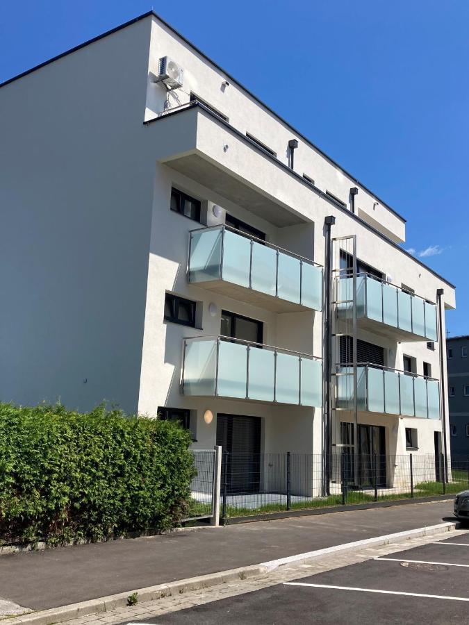 Promenade By Bestchoice - Self Check-in With Parking Option Apartment Graz